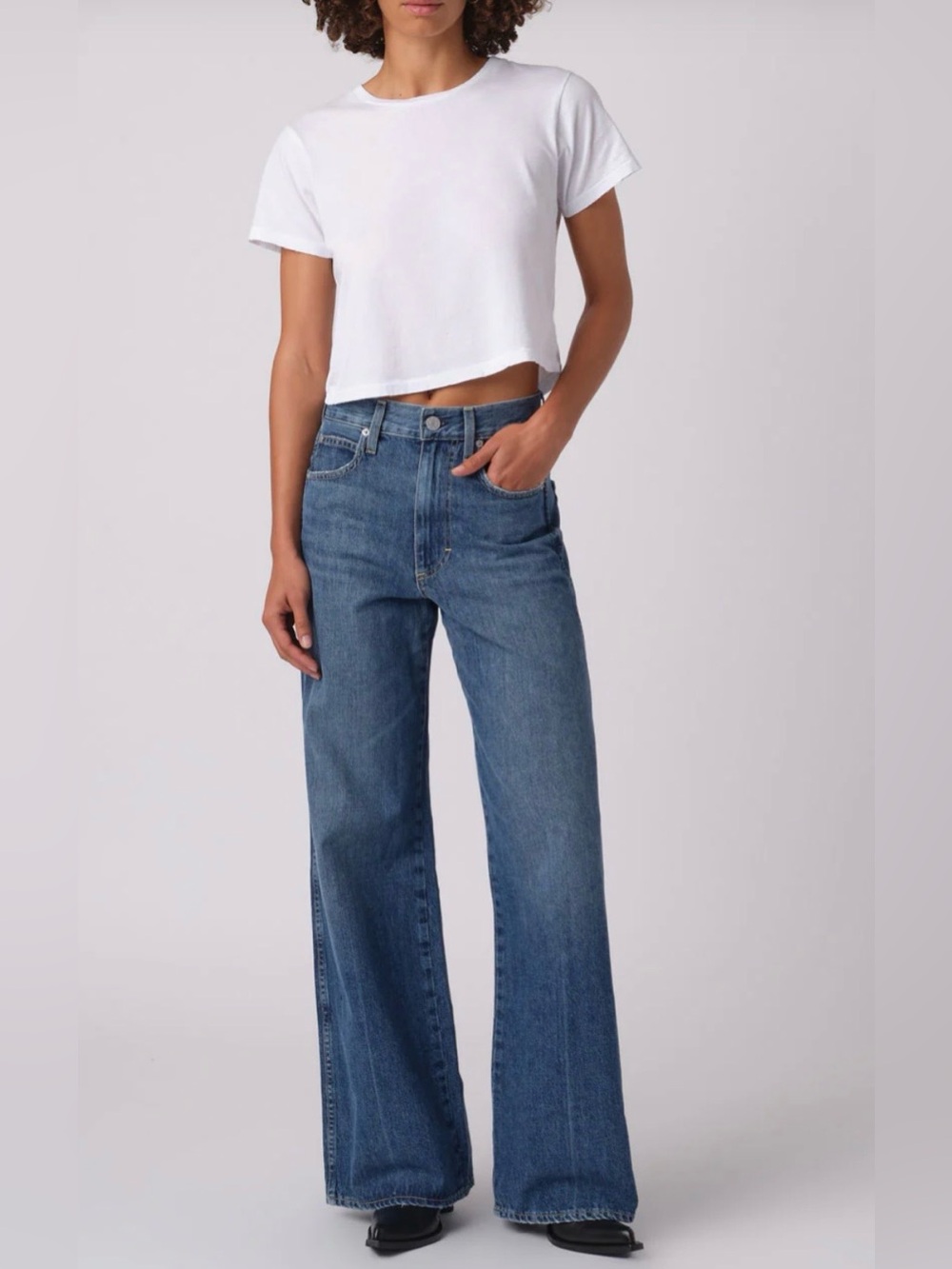 Amo High-Rise Wide-Leg Jeans